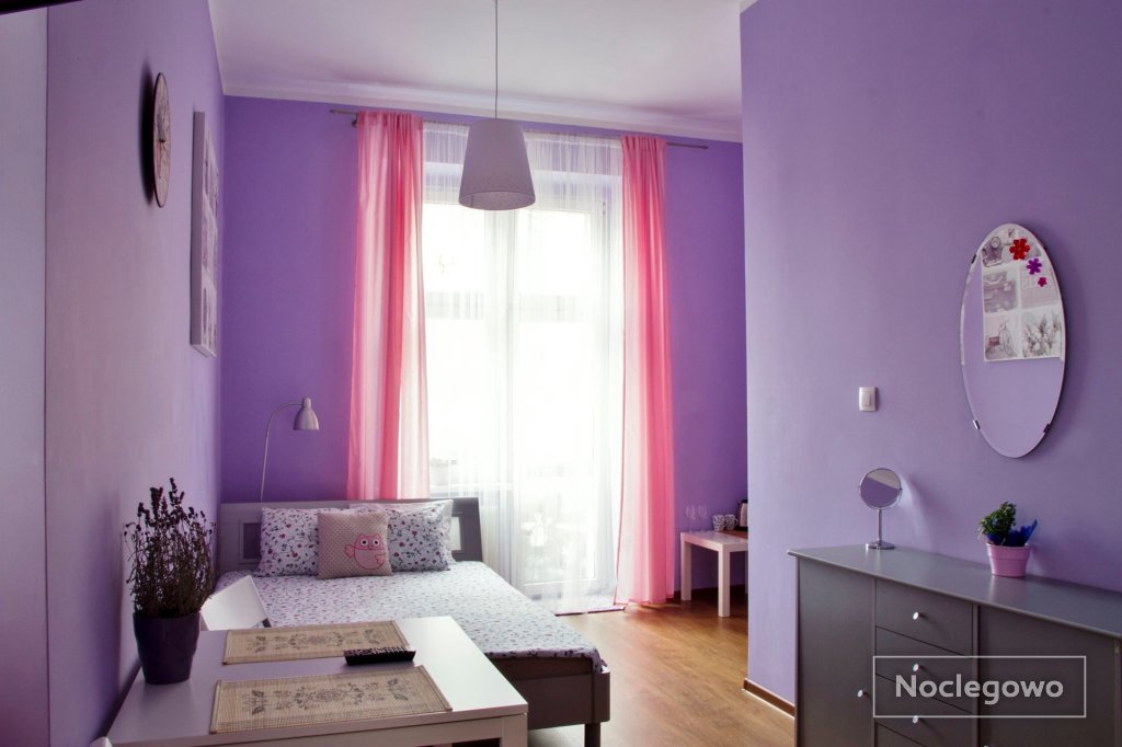 Happy House Hostel
