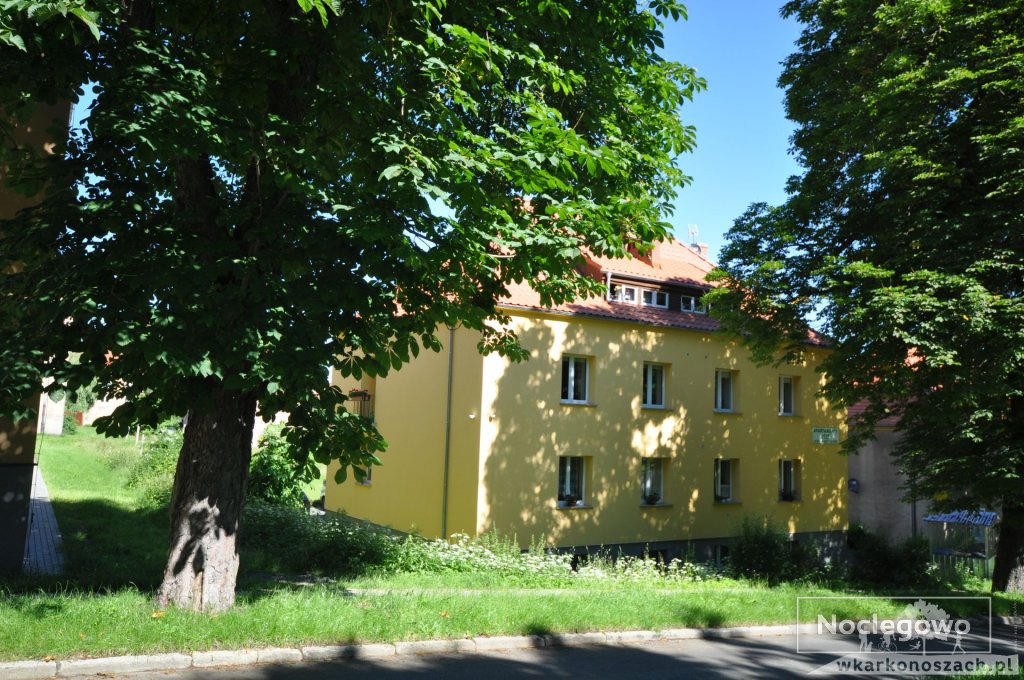 Apartyamernt Lena III