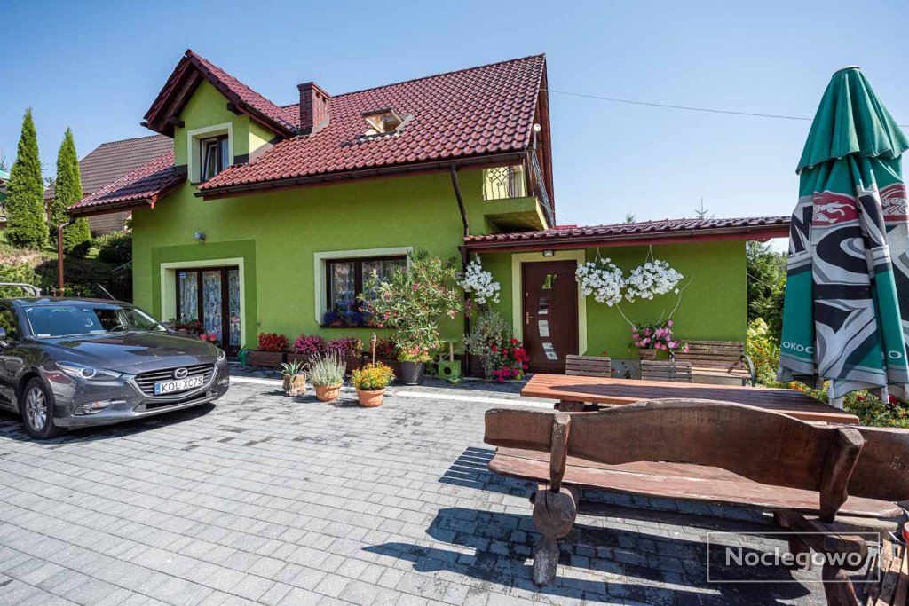Agroturystyka Domek w różach - Pokoje oraz domki