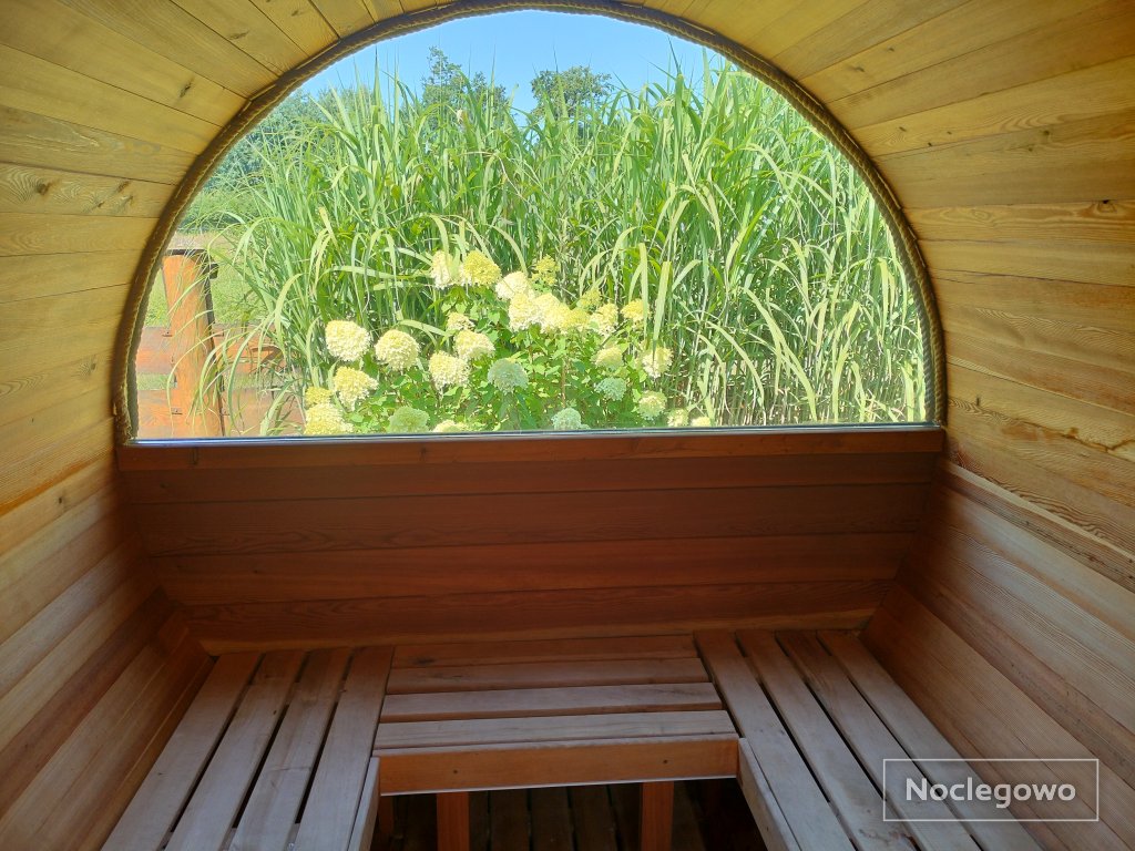 Domek drewniany na wyłączność z balią i sauna 