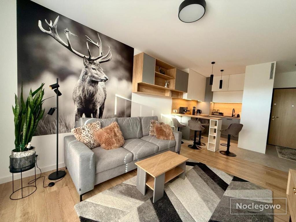 Jarzebinowa Loft by JumpInHere