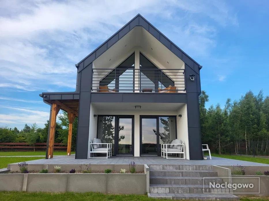 Dom nad jeziorem w Borzechowie - Po Horyzont