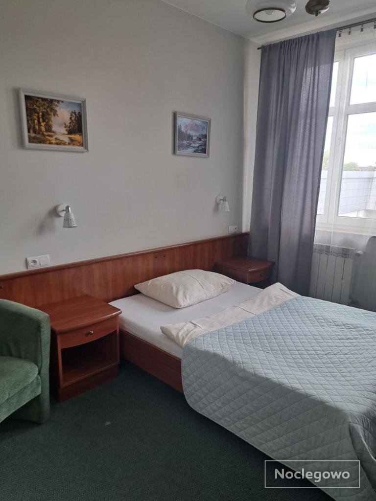 Pokoj dwuosobowy z łazienka