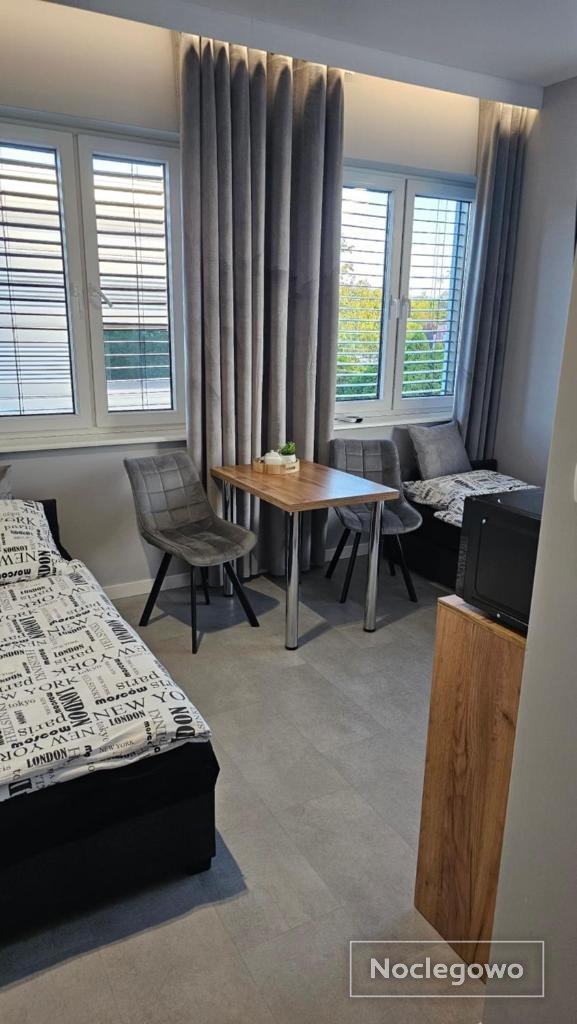 Anpol 2 idealny w podroży słuzbowej