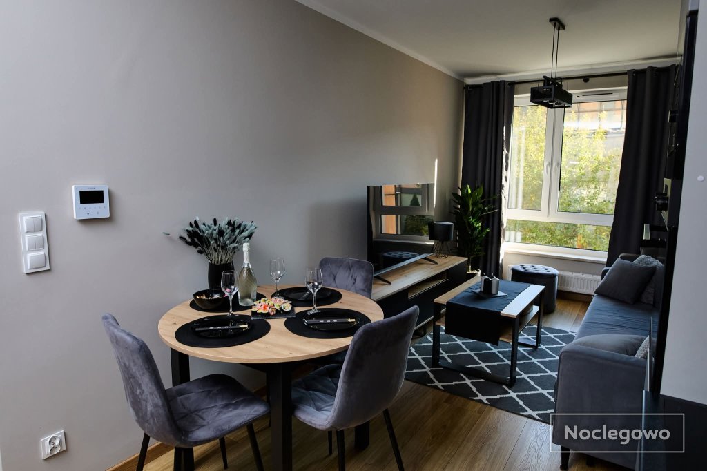 Apartament Czarny Blask - Augustów 