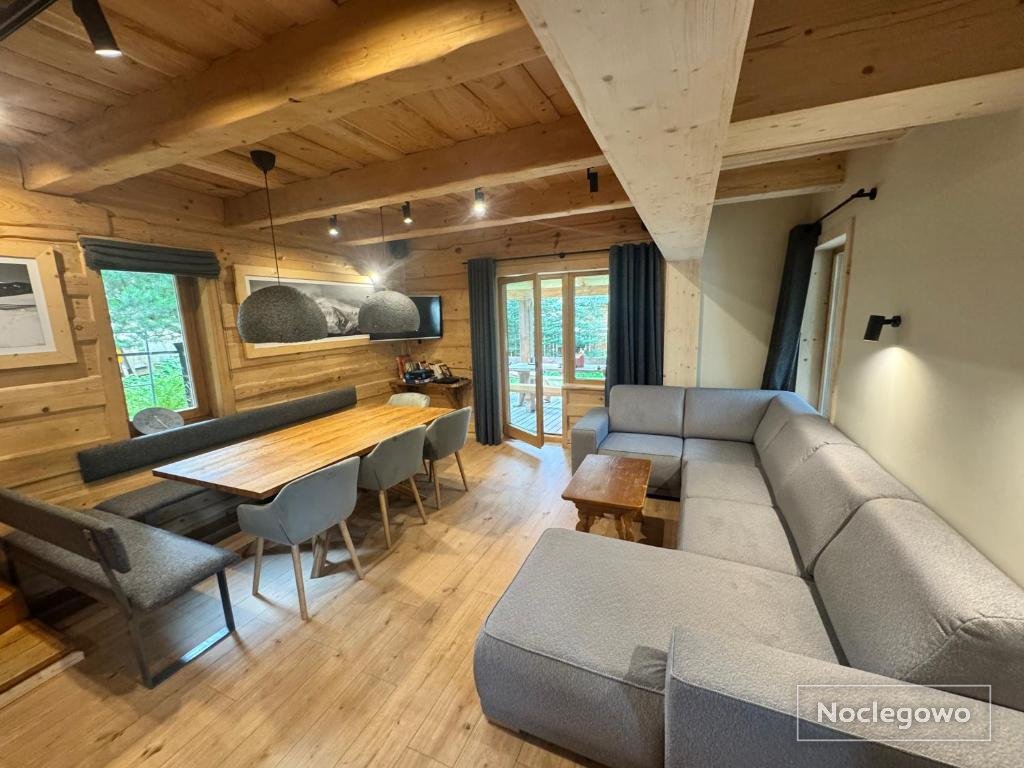 VILLA ZAKOPIANA - drewniany dom w centrum