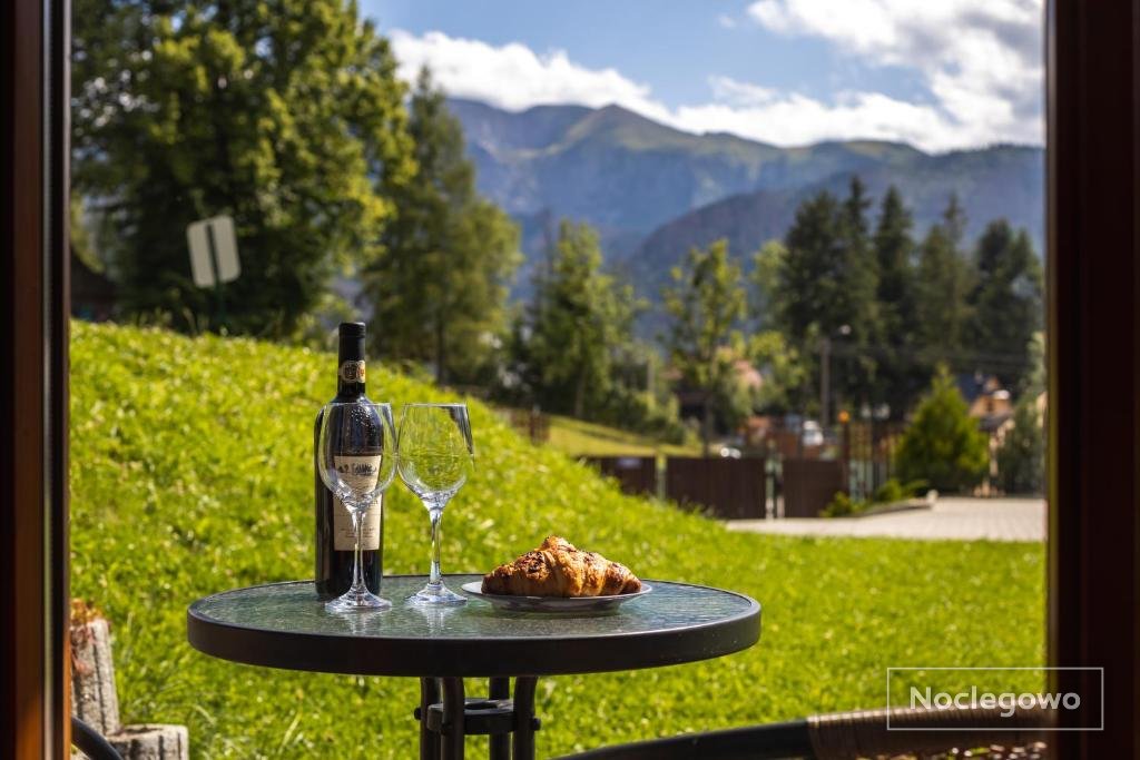 Apartament Południowy z widokiem- sauna, jacuzzi, kominek