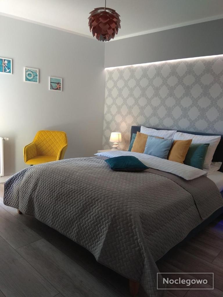 Apartament Cesarski Agnes z oddzielną sypialnią, parking