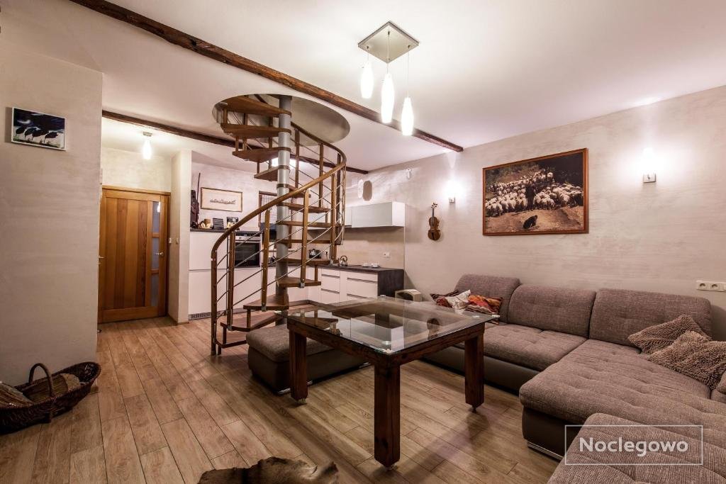 APARTAMENT NA SZLAKU