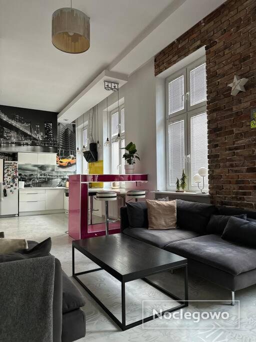 P-122 Piotrkowska Apartment.