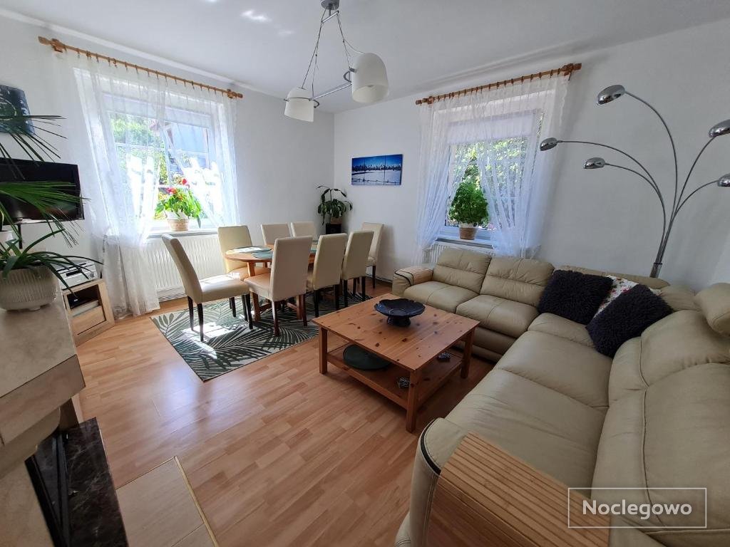 Apartament Leśna z ogrodem
