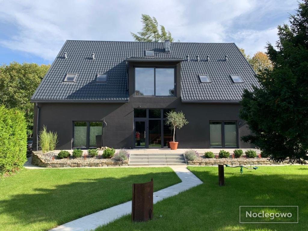 Apartament Black House88