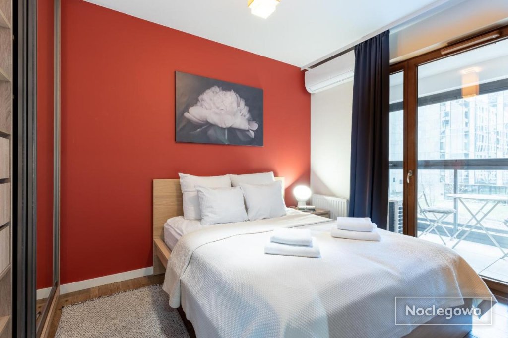 Golden Apartments Warsaw - Large & Stylish, Metro Nearby Grzybowska 85-5