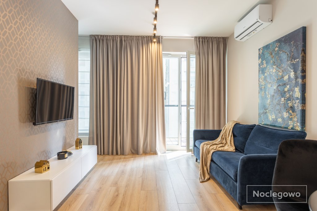 Golden Apartments Warsaw – Luxury Building, Rooftop Terrace, Sienna 28
