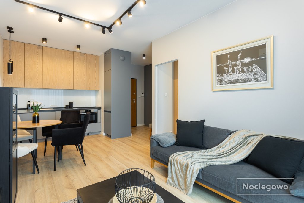 Golden Apartments Warsaw – Luxury Building, Rooftop Terrace, Sienna 59