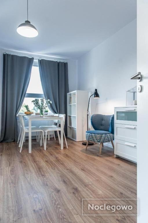 Golden Apartments Warsaw - Big and Bright Stylish Apartments  - Pereca 66