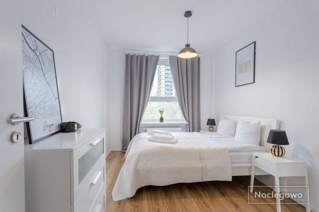Golden Apartments Warsaw - Big and Bright Stylish Apartments  - Pereca 68