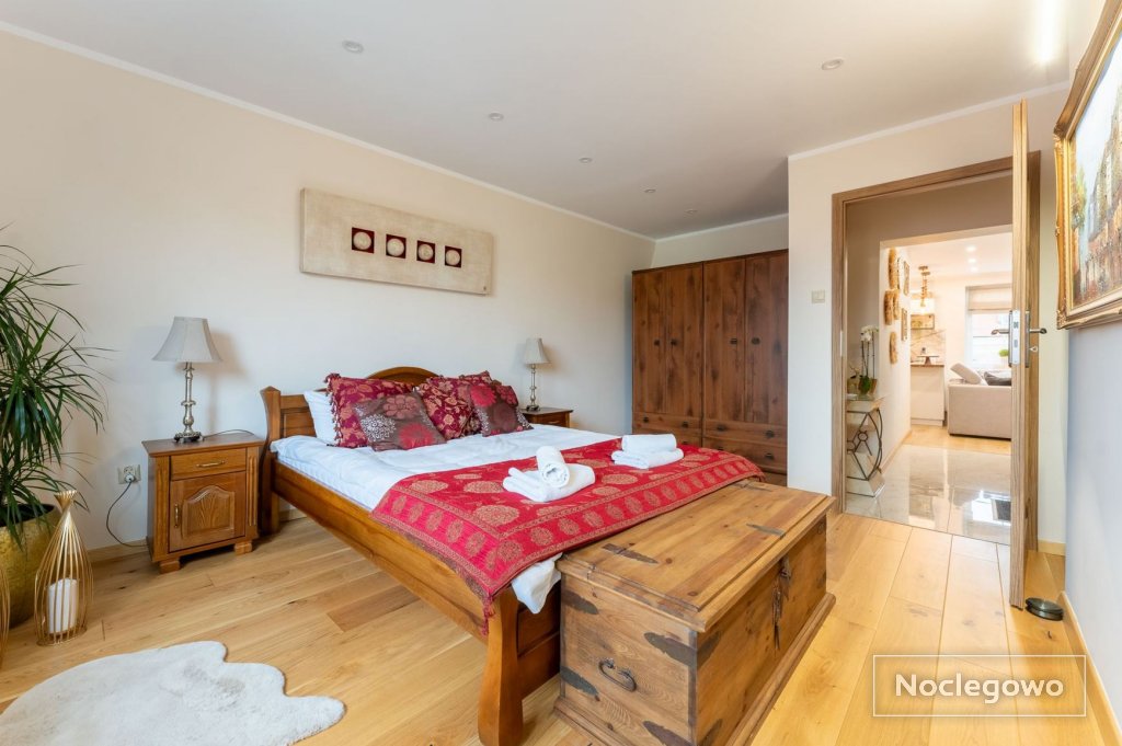 Sypialnia - Złoty Jelonek - Stylowy Apartament  na  Rynku w Jeleniej Górze