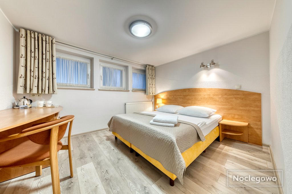 Bydgoszcz Opławiec – kameralny nocleg w zielonej okolicy, parking gratis